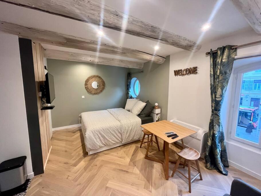 Апартаменты Cocon Cosy Au Coeur Du Vieux Port Марсель Экстерьер фото